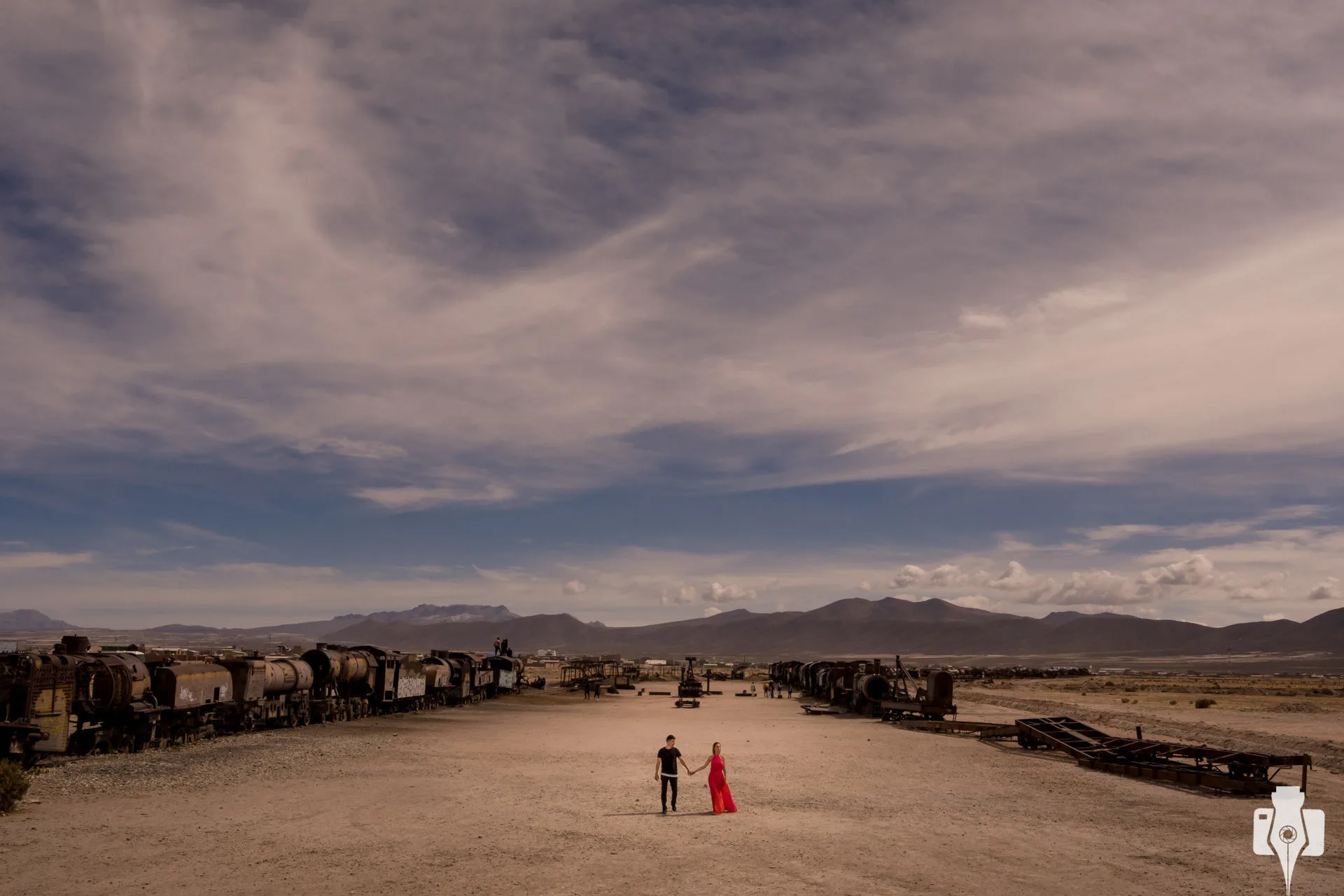Ensaio Fotográfico no Salar de Uyuni  | Fotografo casamento, Gramado, Serra Gaúcha, Beth Esquinatti e Nei Bernardes
